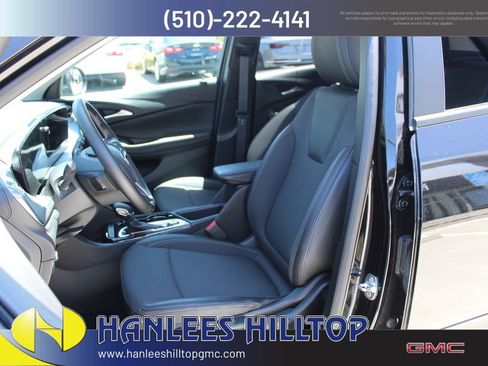 Used 2025 Buick Encore GX Preferred FWD image 12