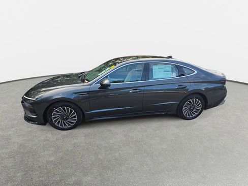 Used 2026 Hyundai Sonata SEL FWD image 8