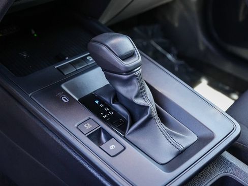 Certified 2026 Toyota Corolla Cross LE FWD image 19