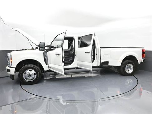 Certified 2024 Ford F350 Platinum AWD/4WD image 50