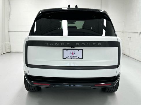 Used 2025 Land Rover Range Rover SE AWD/4WD image 7