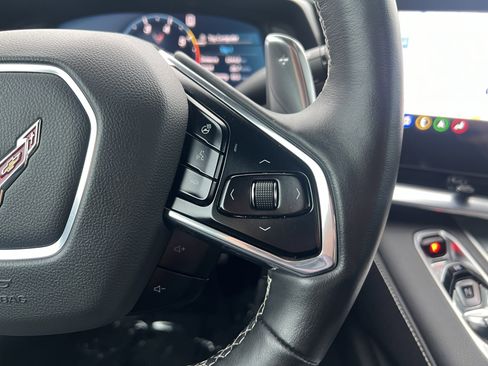 Used 2021 Chevrolet Corvette Stingray Preferred Conv w/ 2LT image 26