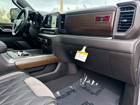 New 2026 Chevrolet Silverado 3500 High Country AWD/4WD image 30