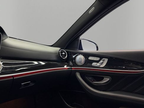 Used 2020 Mercedes-Benz E 63 AMG S w/ Driver Assistance Package image 28