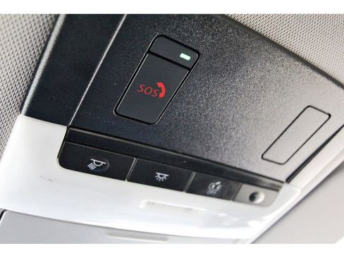 Used 2023 Nissan Rogue SV FWD image 22