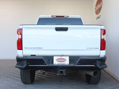Used 2024 Chevrolet Silverado 2500 Custom w/ Custom Value Package AWD/4WD image 6