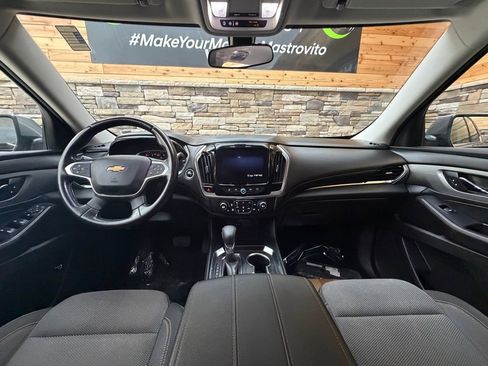 Used 2021 Chevrolet Traverse LT w/ LPO, Floor Liner Package AWD/4WD image 16