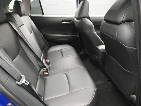 Used 2025 Toyota Corolla Cross XLE w/ Convenience Package image 29