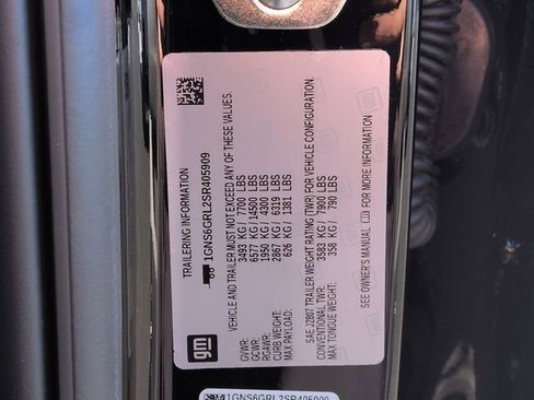 New 2025 Chevrolet Suburban High Country image 33