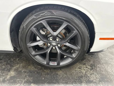 Used 2021 Dodge Challenger R/T w/ Blacktop Package RWD image 4