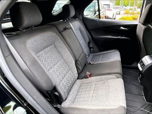 Used 2023 Chevrolet Equinox LT AWD/4WD image 16