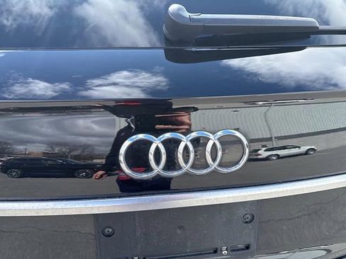 Used 2022 Audi Q5 2.0T Premium Plus image 11