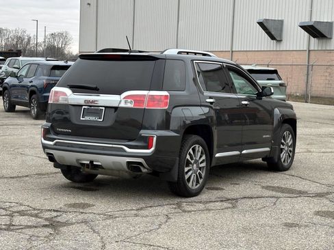 Used 2017 GMC Terrain Denali image 5
