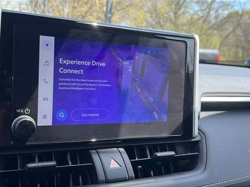 Used 2024 Toyota RAV4 XLE image 16