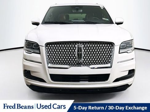 Certified 2024 Lincoln Navigator Reserve AWD/4WD image 2