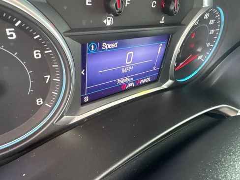 Used 2022 Chevrolet Equinox LS w/ LS Convenience Package FWD image 15