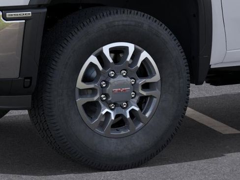 New 2026 GMC Sierra 3500 SLE w/ SLE Value Package AWD/4WD image 9