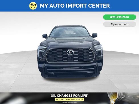 Used 2023 Toyota Sequoia Platinum AWD/4WD image 2