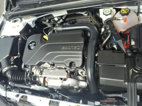 Used 2024 Chevrolet Malibu RS w/ LPO, Floor Liner Package image 27