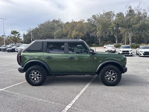 Used 2023 Ford Bronco Badlands image 3