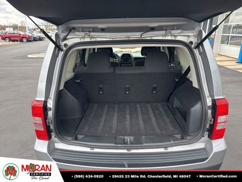 Used 2015 Jeep Patriot Sport w/ Power Value Group AWD/4WD image 26