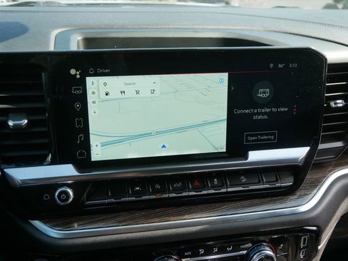 Used 2022 GMC Sierra 1500 Elevation w/ Preferred Package image 26