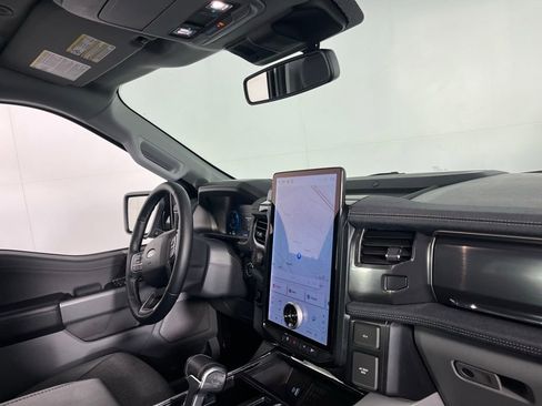 Used 2024 Ford F150 Lightning Flash image 29