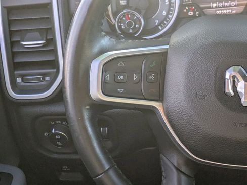 Used 2022 RAM 1500 Big Horn image 13