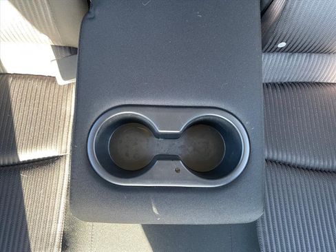 Used 2014 MAZDA MAZDA3 i Touring image 21