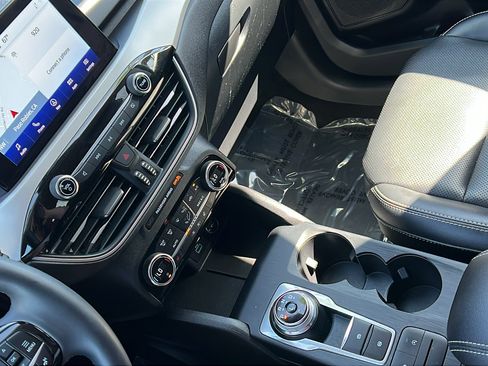 Used 2021 Ford Escape SEL FWD image 27