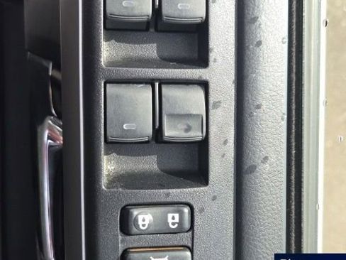 Used 2021 Toyota 4Runner SR5 AWD/4WD image 25