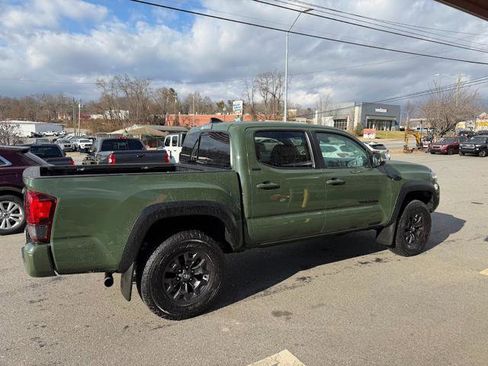 Used 2021 Toyota Tacoma SR5 image 3
