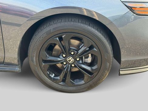 Used 2025 Honda Accord SE image 8