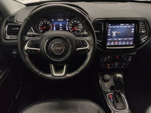 Used 2018 Jeep Compass Limited w/ Navigation Group AWD/4WD image 22