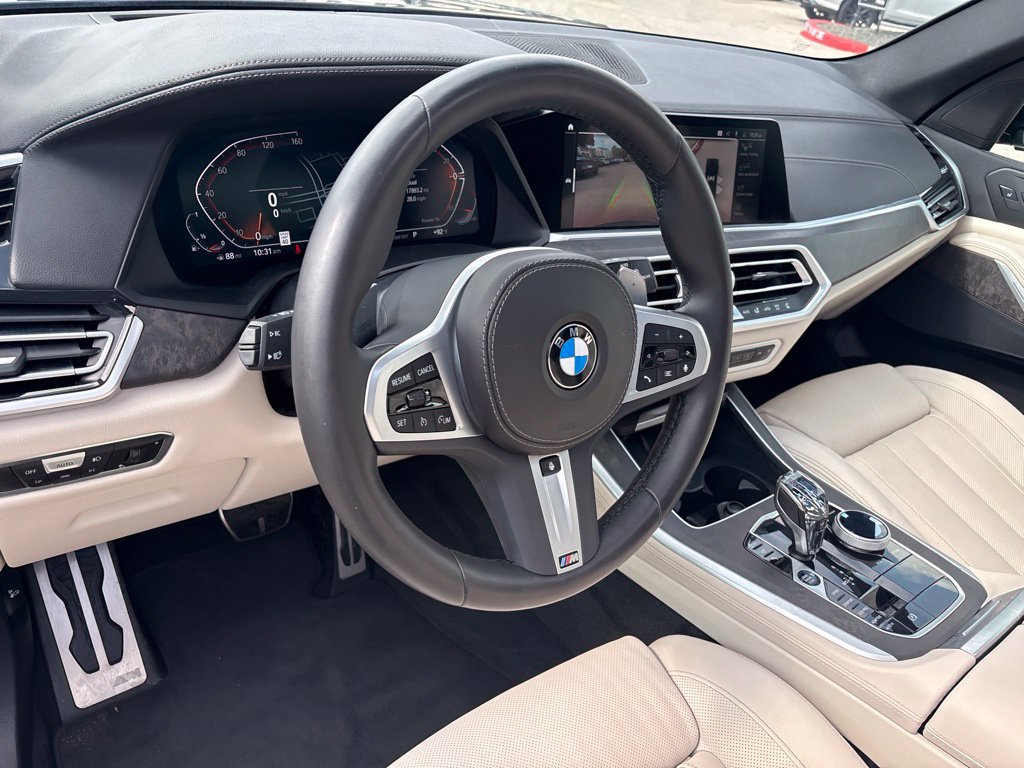 Used 2022 BMW X5 sDrive40i w/ M Sport Package RWD image 13