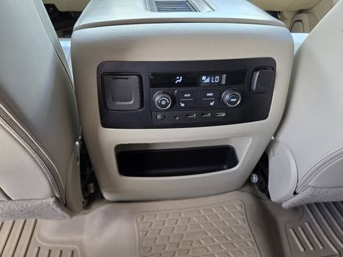 Used 2018 GMC Yukon XL Denali w/ Open Road Package AWD/4WD image 19