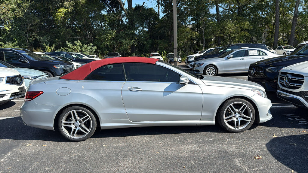 Used 2017 Mercedes-Benz E 400 Cabriolet image 2
