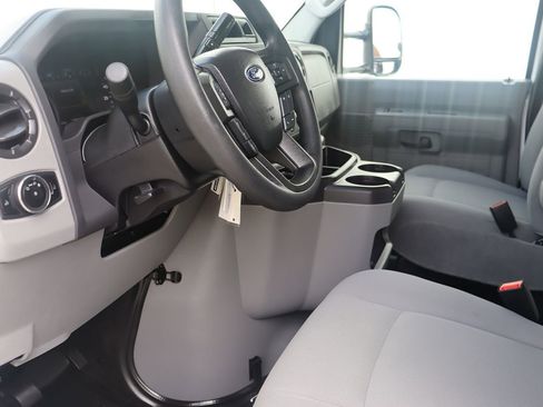 Used 2024 Ford E-350 and Econoline 350 Super Duty w/ Driver's Safety Package image 46