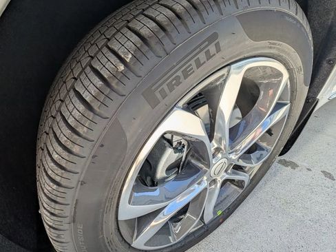 New 2026 Chrysler Pacifica Pinnacle w/ Trailer Tow Group image 54