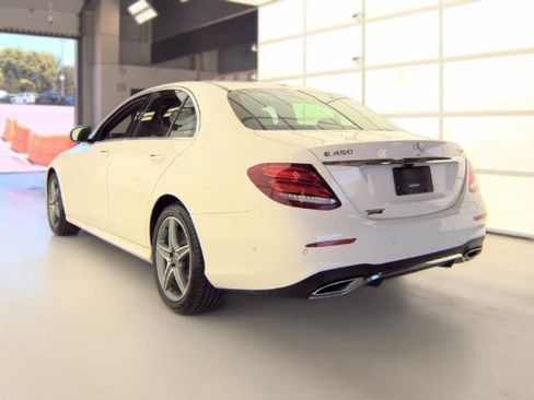 Used 2019 Mercedes-Benz E 450 4MATIC Sedan w/ Premium Package image 7
