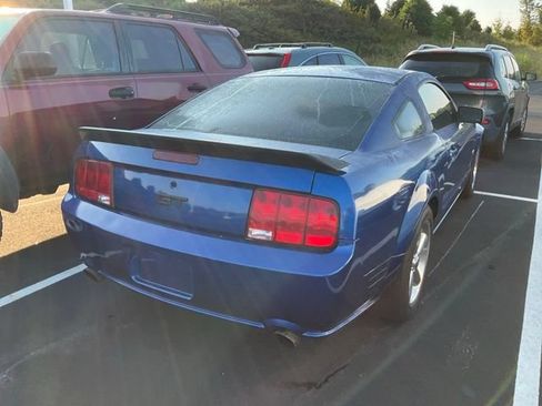 Used 2006 Ford Mustang GT RWD image 5
