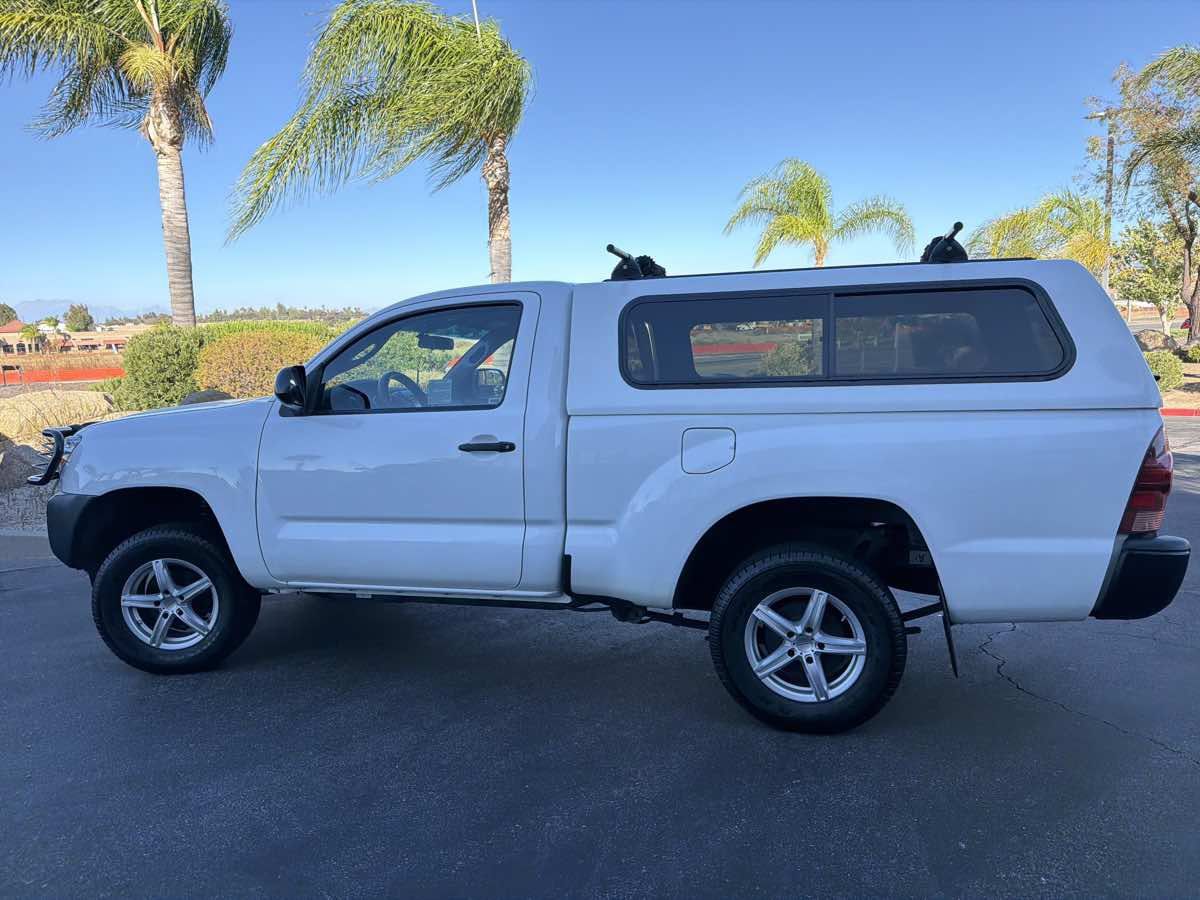 Used 2013 Toyota Tacoma 2WD Regular Cab image 12