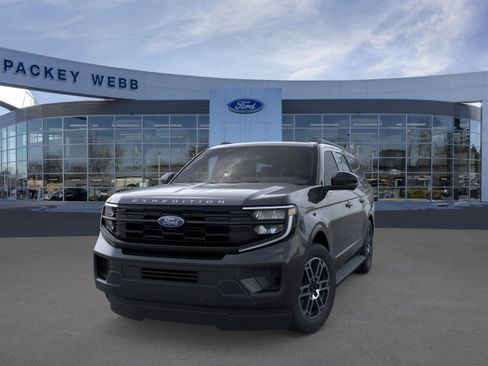 New 2026 Ford Expedition Max Active AWD/4WD image 2