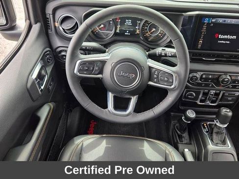 Used 2025 Jeep Wrangler Unlimited Sahara AWD/4WD image 14