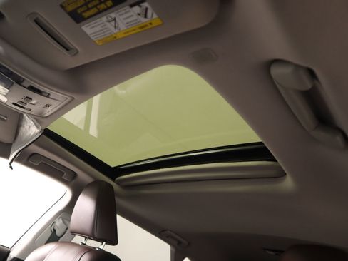 Used 2019 Lexus RX 350L FWD image 17