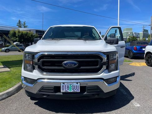 Used 2023 Ford F150 XLT AWD/4WD image 3