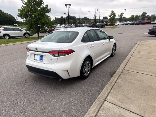 Used 2025 Toyota Corolla LE FWD image 4