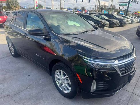 Used 2023 Chevrolet Equinox LT FWD image 3