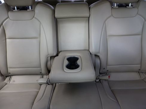 Used 2017 Acura MDX SH-AWD image 39