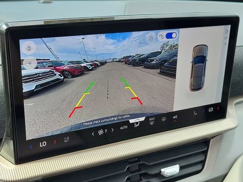 New 2026 Ford Explorer Active AWD/4WD image 28